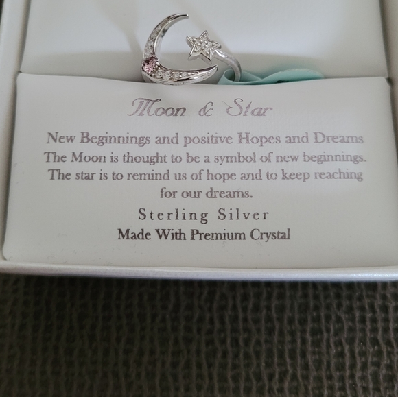 bleu💙 sage Silver🤍 Crescent Moon🌙 and Star⭐ Ring💍 - Picture 6 of 13